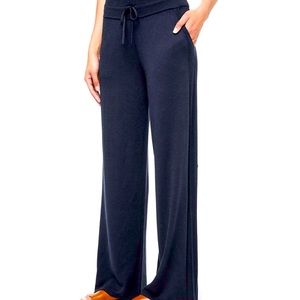 Lululemon In the Comfort Zone pant